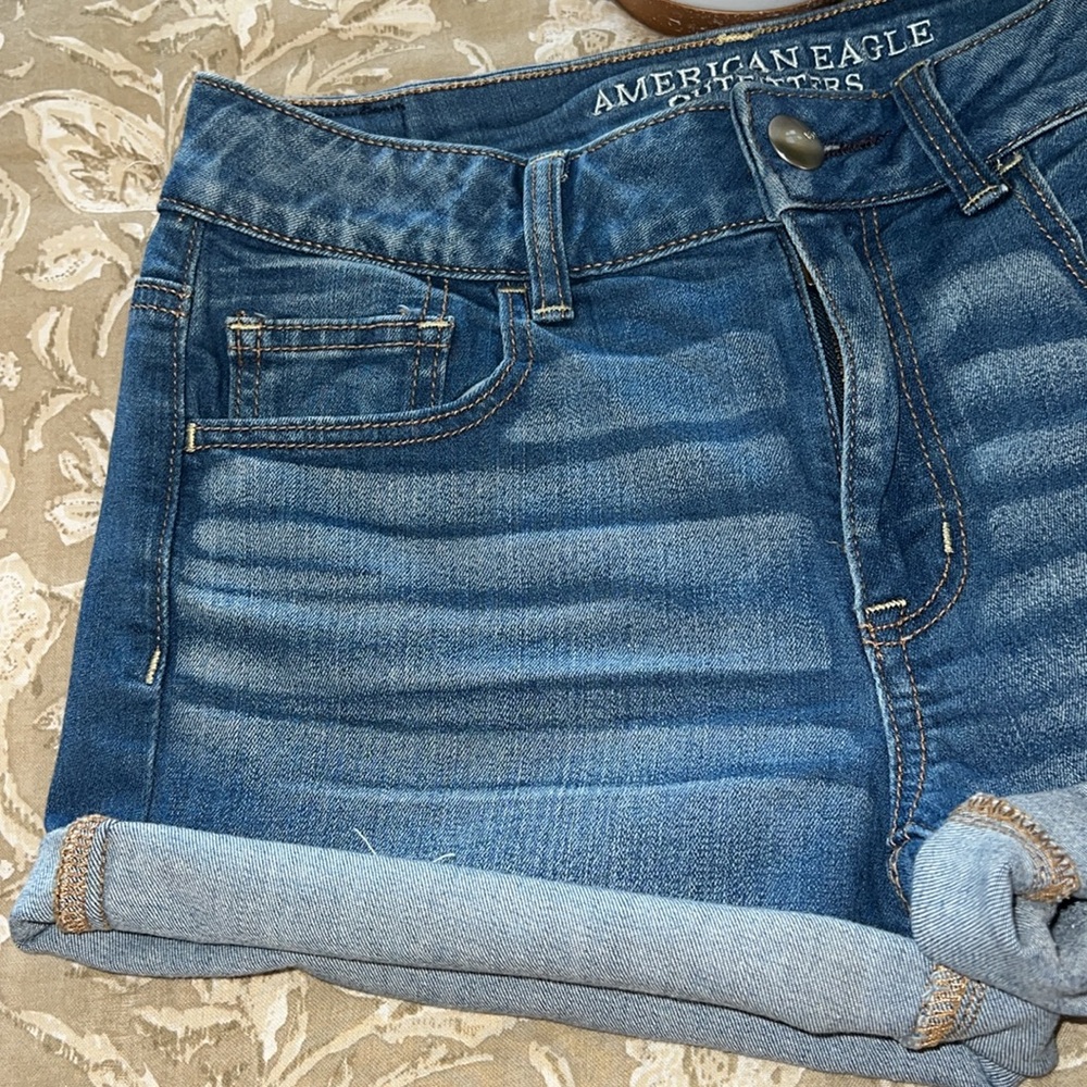 American Eagle - Picture 2 of 9